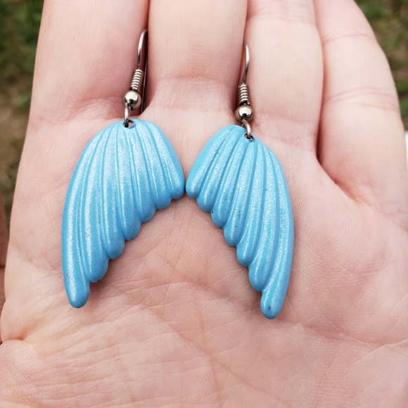Metallic Blue Funky Wings Retro Dangle Earrings - Picture 4 of 4